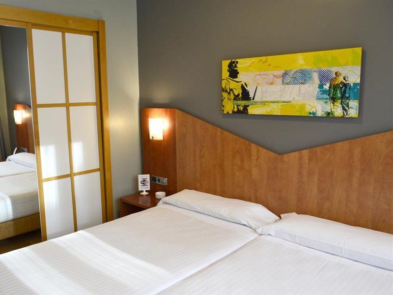 Hotel Alda Palacio Valdes Авила Экстерьер фото