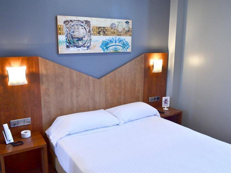 Hotel Alda Palacio Valdes Авила Экстерьер фото