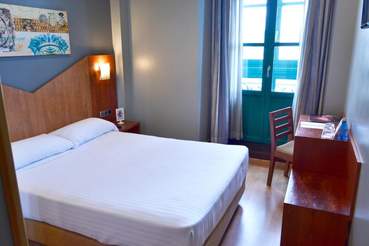 Hotel Alda Palacio Valdes Авила Экстерьер фото